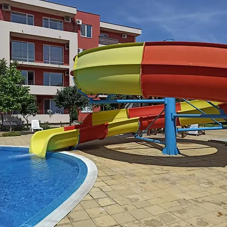 דירה Rose An With The View At The Sea, Svieti Vlas, Bulgaria *